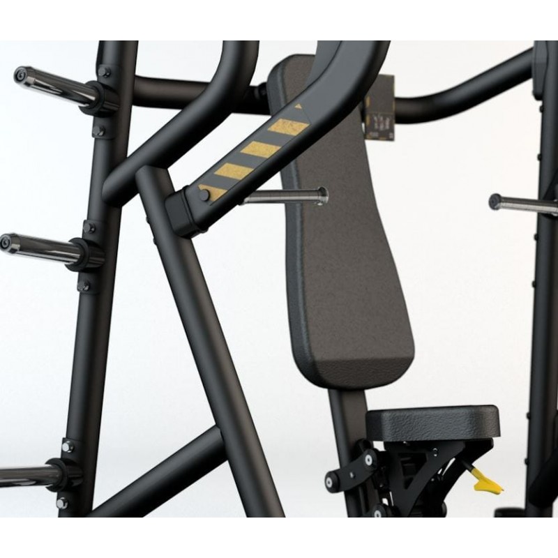 Chest Press - Konvergált isolaterális szabadsúlyos melltőlnyomó gép